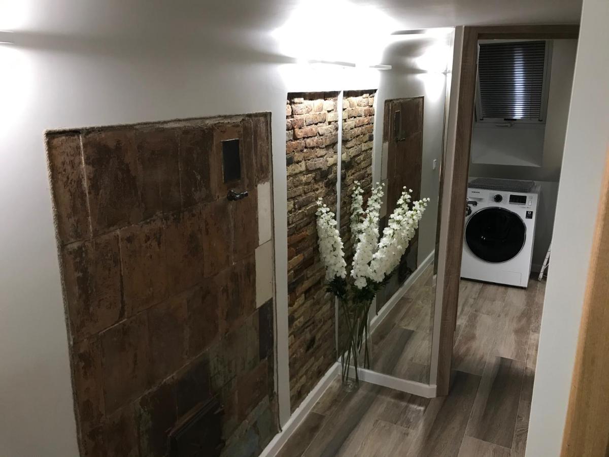 דירות ריגה Doma Square Penthouse, In The Heart Of Old Town מראה חיצוני תמונה